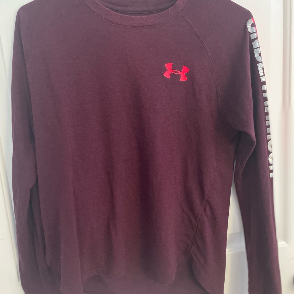 Under Armour Size XS Athletic Longsleeve
